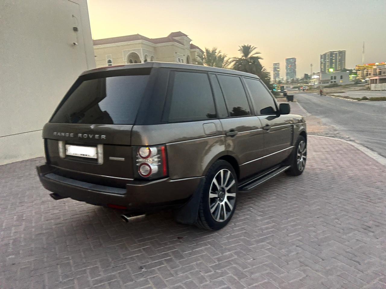 marrón Land Rover Range Rover Vogue HSE 2010